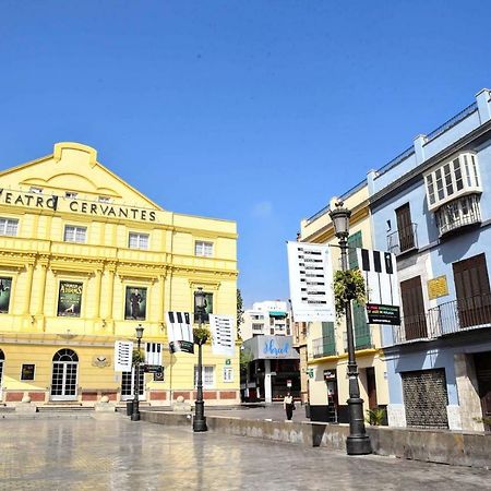 Cozy Apartment City Center Málaga Exterior foto